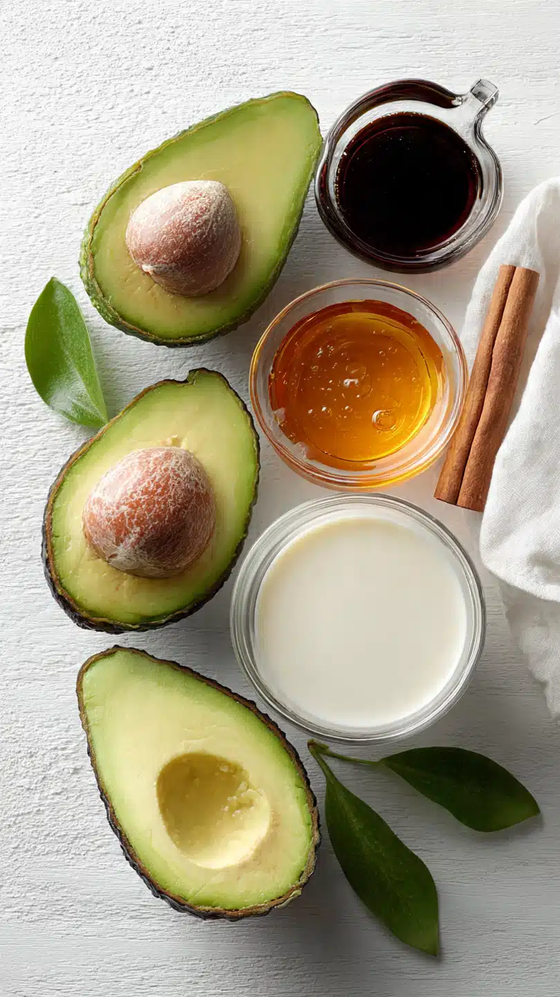 Gesunder Vanille Avocado Pudding – Einfache 4-Zutaten-Dessert 4 Gesunder Vanille Avocado Pudding – Einfache 4-Zutaten-Dessert