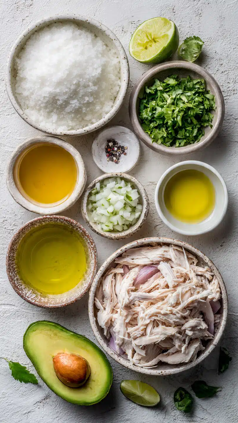 Hausgemachte Arepas mit cremiger Reina Pepiada Füllung