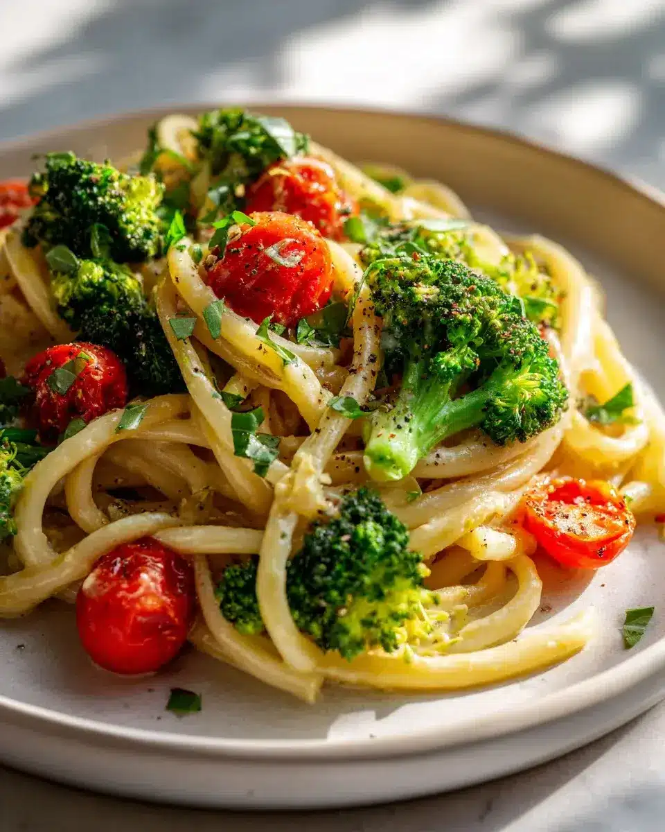 Vegane Brokkoli Tomaten Basilikum Pasta